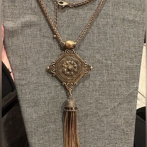 Vintage Gold Pendant Necklace